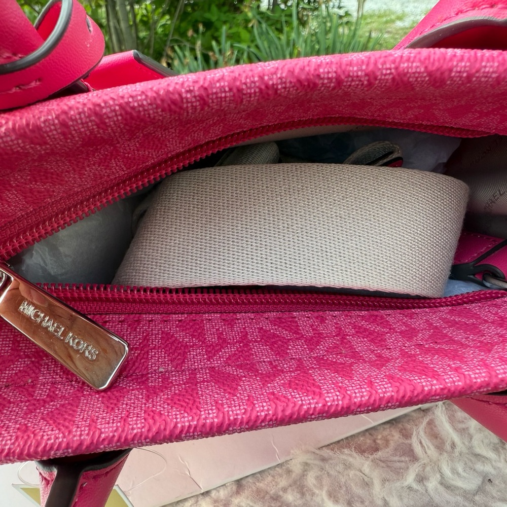 Michael Kors Mirella Small Shopper TZ Tote Crossbody Dragonfruit  mk logo - Picture 4 of 10